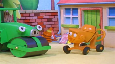 scoop saves the day.